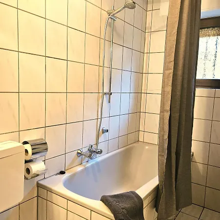 Haus Scheuten 2* דיסבורג